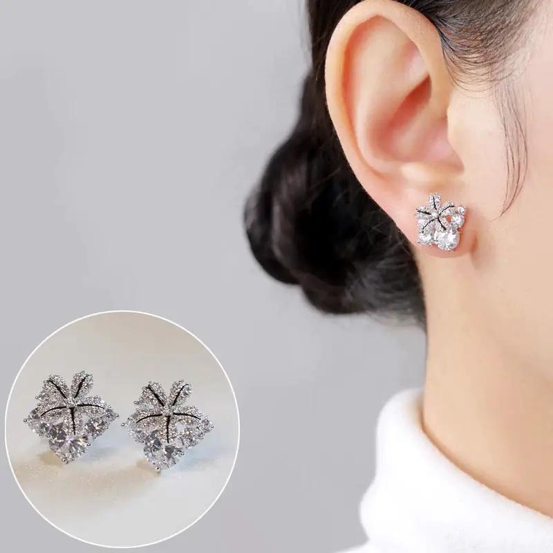 Simple And Versatile Ear Clips For Women by amazitshop