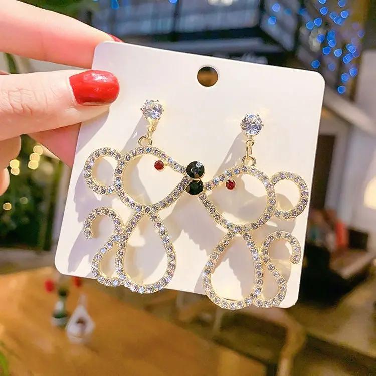 Simple And Versatile Ear Clips For Women by amazitshop