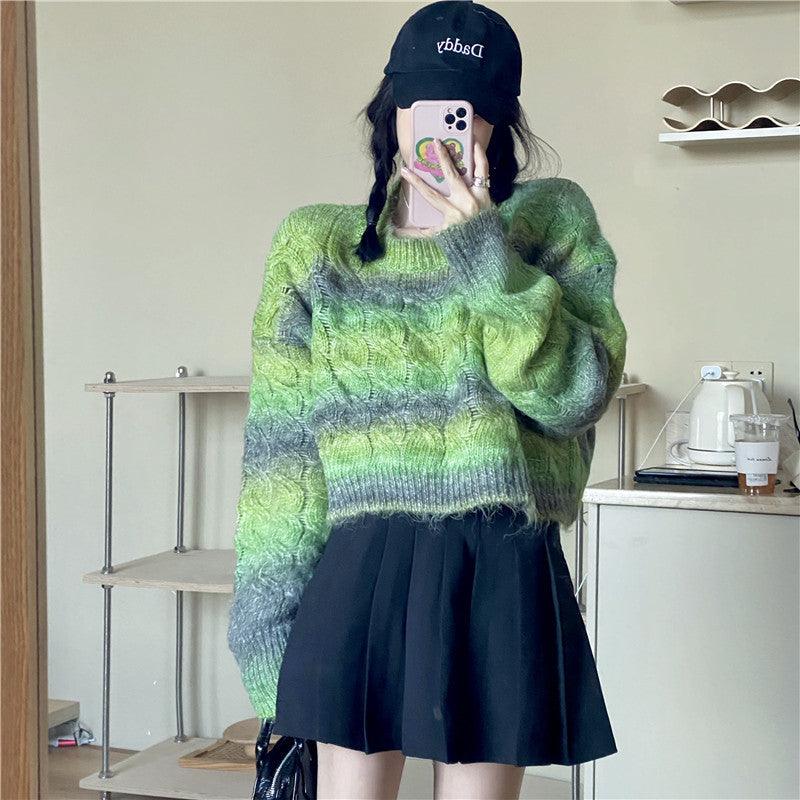 Age - defying Gradient Color Loose Short Knit Tops - Amazitshop