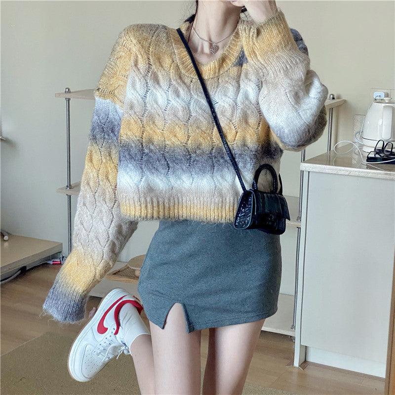 Age - defying Gradient Color Loose Short Knit Tops - Amazitshop