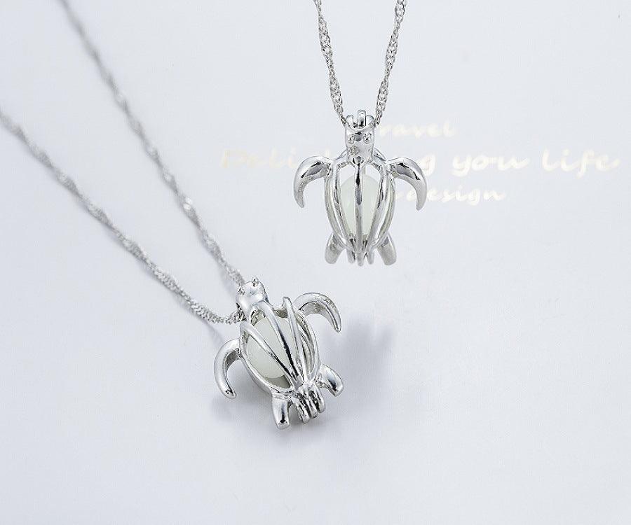 Beauty Hot Sale Can Open Hollow Little Turtle Luminous Necklace Luminous Clavicle Chain Accessories Women - Amazitshop