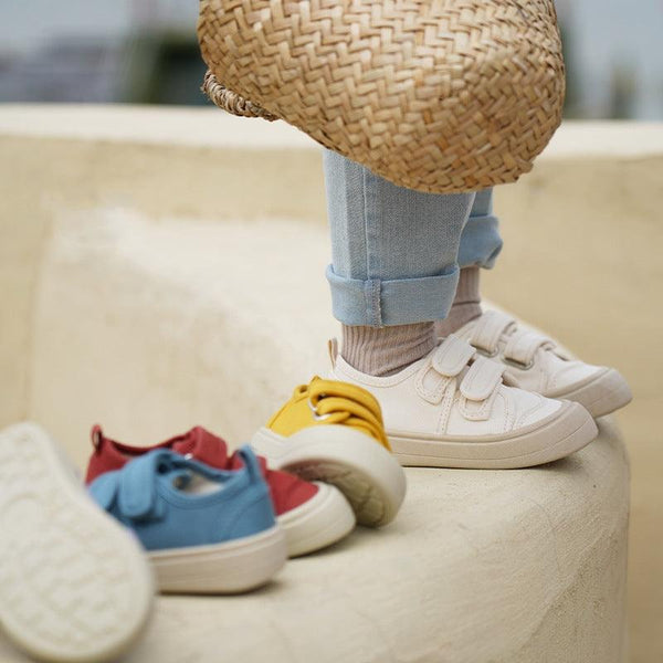 Children's Canvas Shoes Spring And Autumn Velcro Boys 'and Girls' Sneakers Big Toe Cloth Shoes - Amazitshop