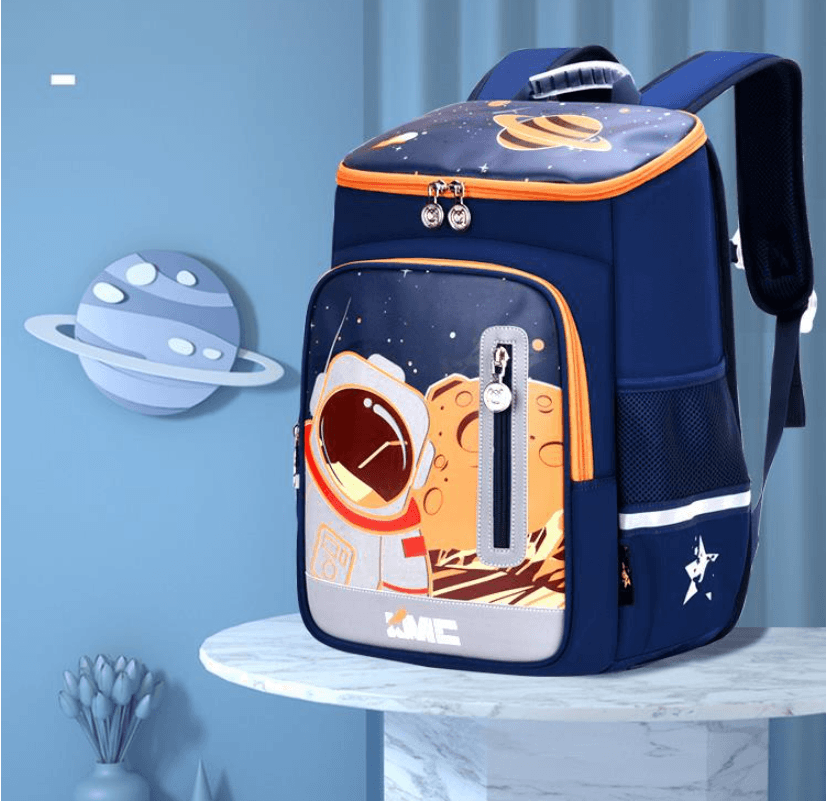 Elementary School Boy Spine Protection Lightweight Children's Backpack - Amazitshop