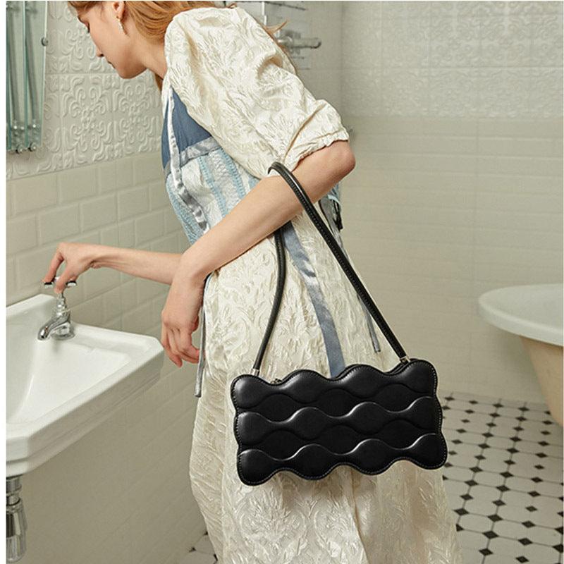 Fashion Simple Pure Color Embossed Pearl Chain Bag - Amazitshop