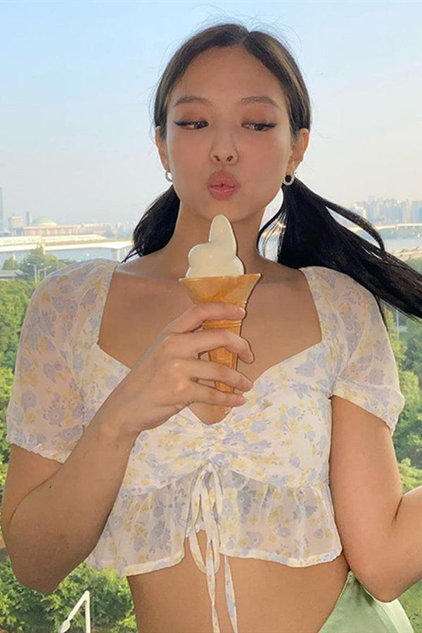 Floral chiffon top hot girl gentle and versatile slim short - Amazitshop