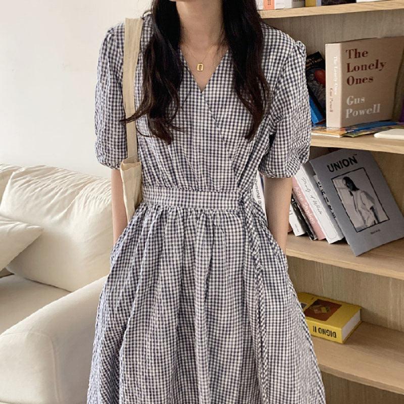 French Style Retro Cross V - neck One - piece Lace - up Waist - tight Houndstooth Large Swing Dress For Women - Amazitshop