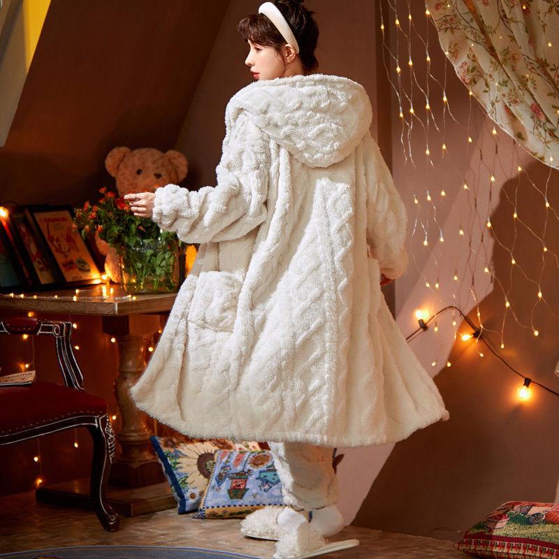 Long Flannel Robe Bathrobe Loungewear Set - Amazitshop