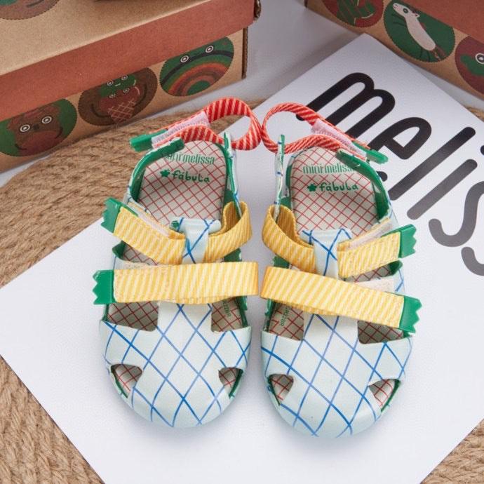 Pure Color Children's Fragrant Beach Shoes - Amazitshop