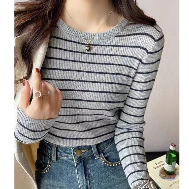 Striped Women's Round Neck Sweater - Amazitshop