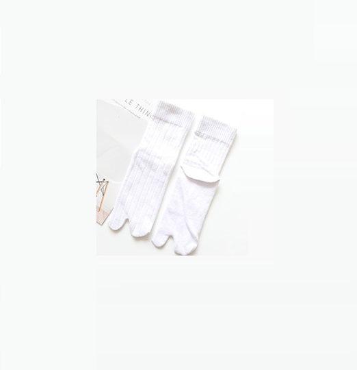 Sweat Absorbing And Breathable Sports Short And Medium Leg Split Toe Socks - Amazitshop