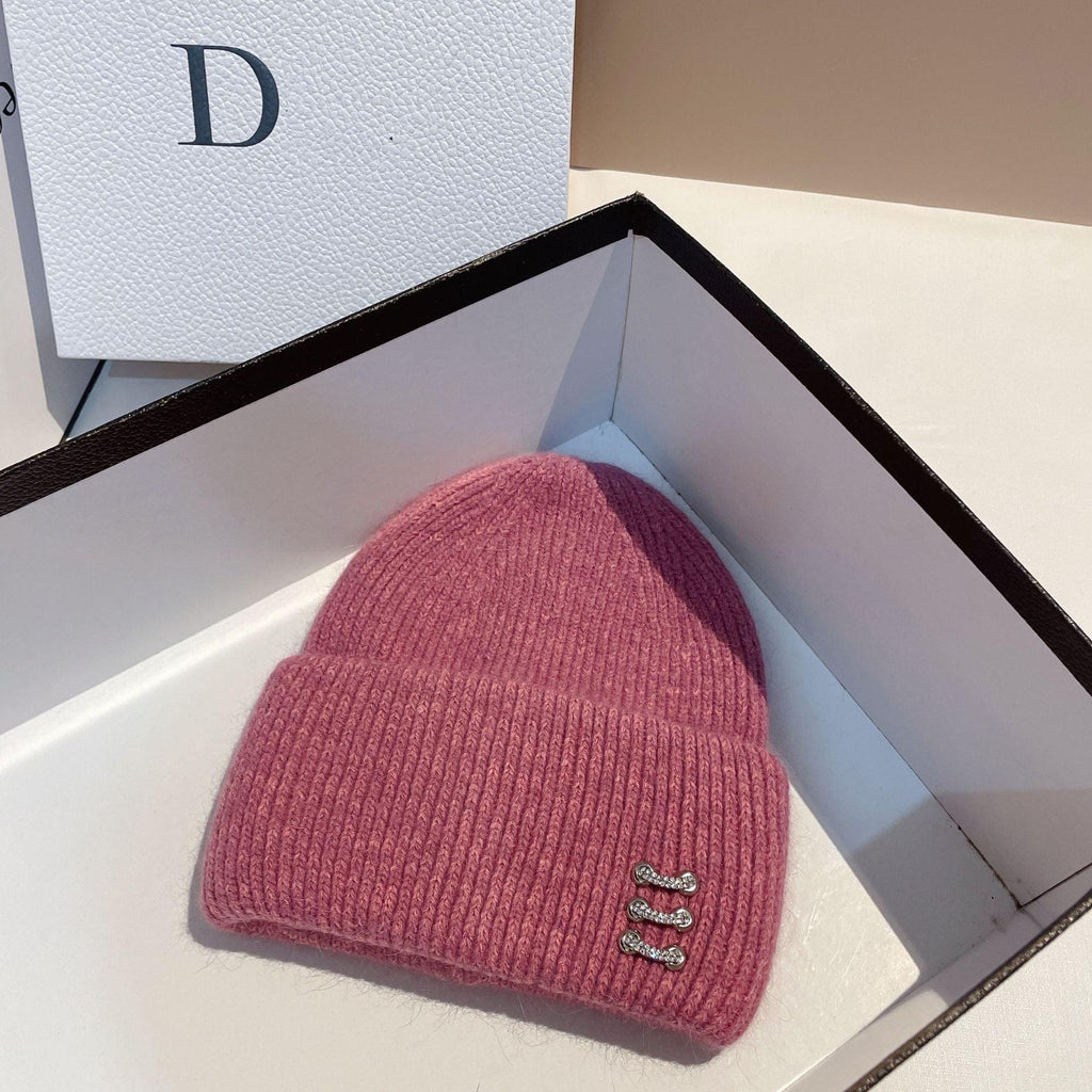 Winter New Buckle Rabbit Fur Knitted Hat - Amazitshop