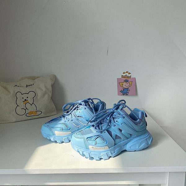 Women's Casual Versatile Retro Couple Sneakers - Amazitshop