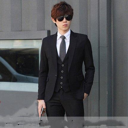 Young men in slim suits - Amazitshop