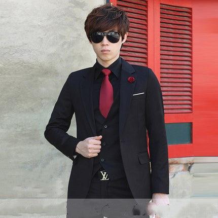 Young men in slim suits - Amazitshop