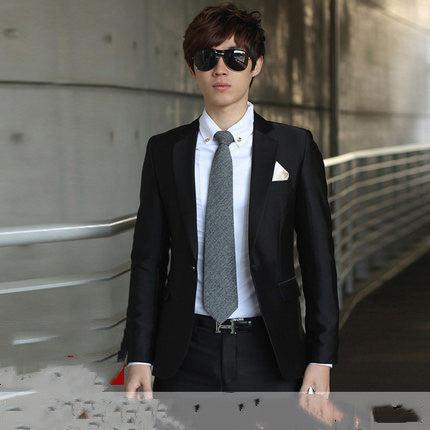 Young men in slim suits - Amazitshop