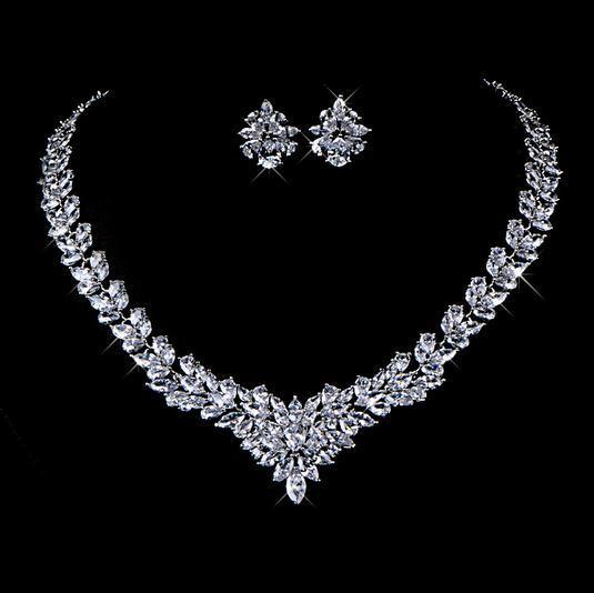Zircon Flower Stud Necklace Set - Amazitshop